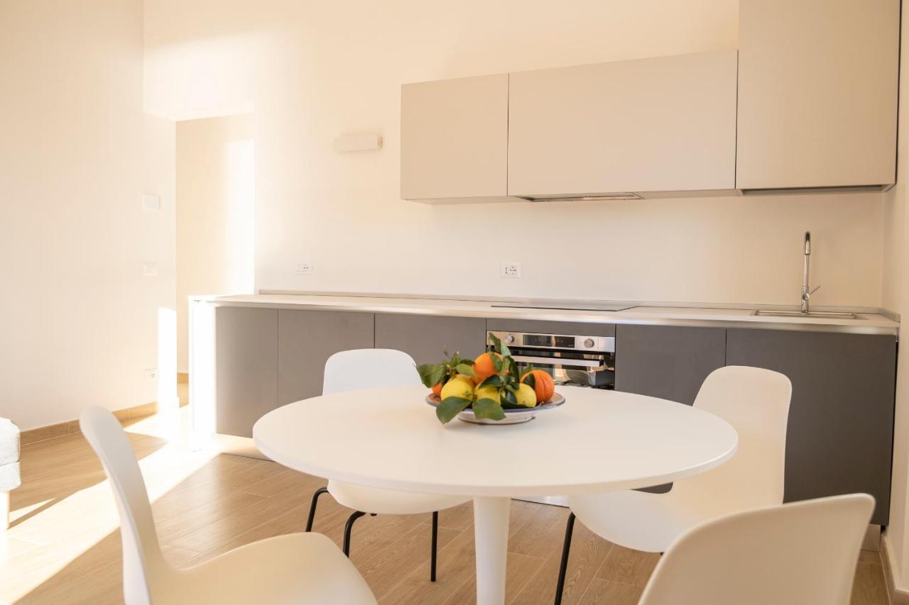 Noliday Riviera Sea View Luxury Apartment المظهر الخارجي الصورة